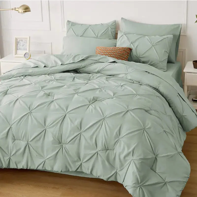 Pintuck Duvet Set - myhomestore.com.pk