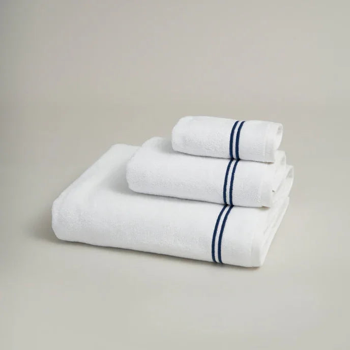 Baratta Line Bath Towel Set - myhomestore.com.pk