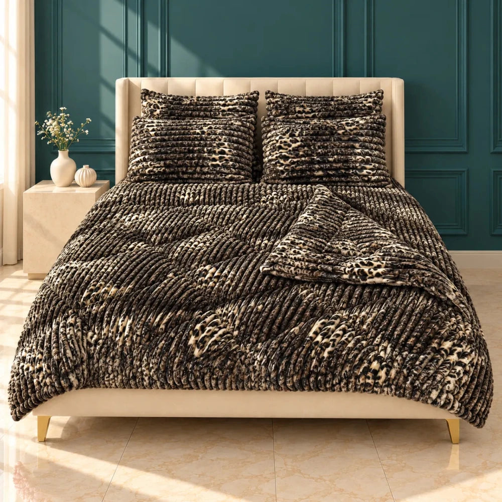 Black & Gold Leopard Print Bubble Fleece Comforter Set – 6 Pcs King Size - myhomestore.com.pk