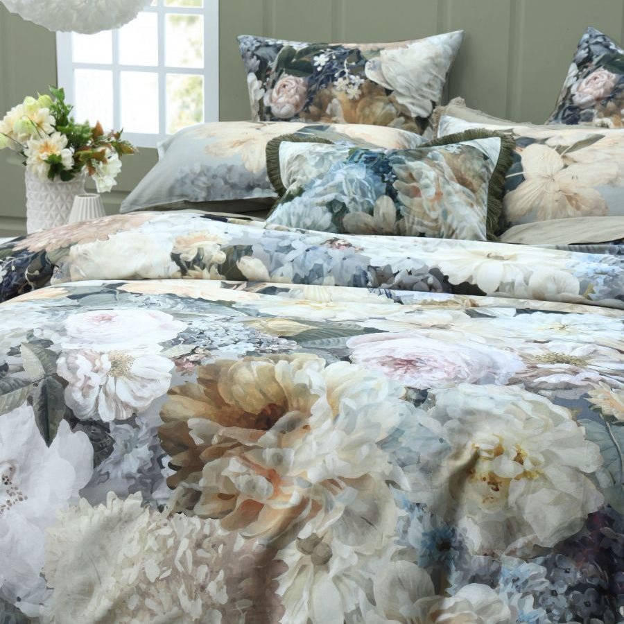Blooms Digital Print Duvet Set | Modern Floral Bedding - myhomestore.com.pk