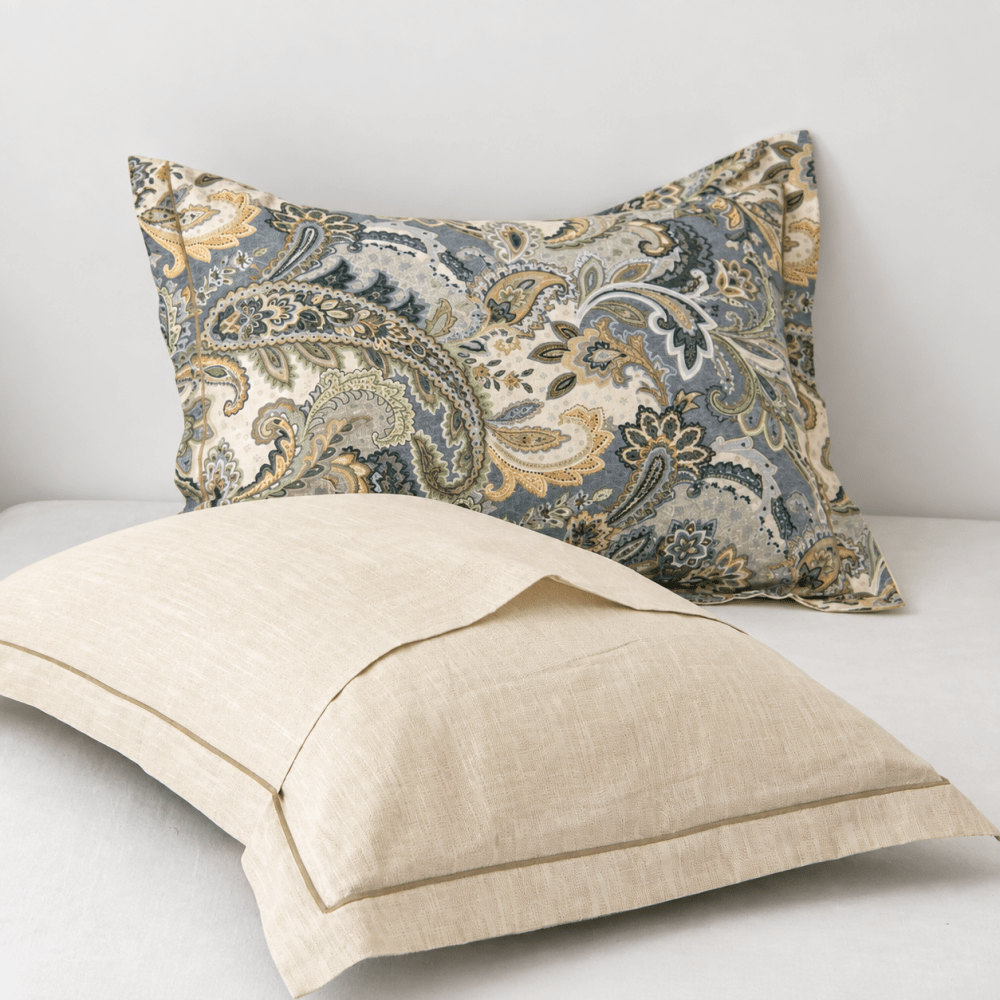 Classic Multicolor Paisley Printed Duvet Set - myhomestore.com.pk