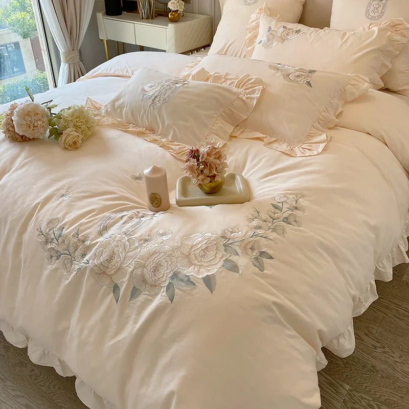 Cream Embroidery Duvet Set - myhomestore.com.pk