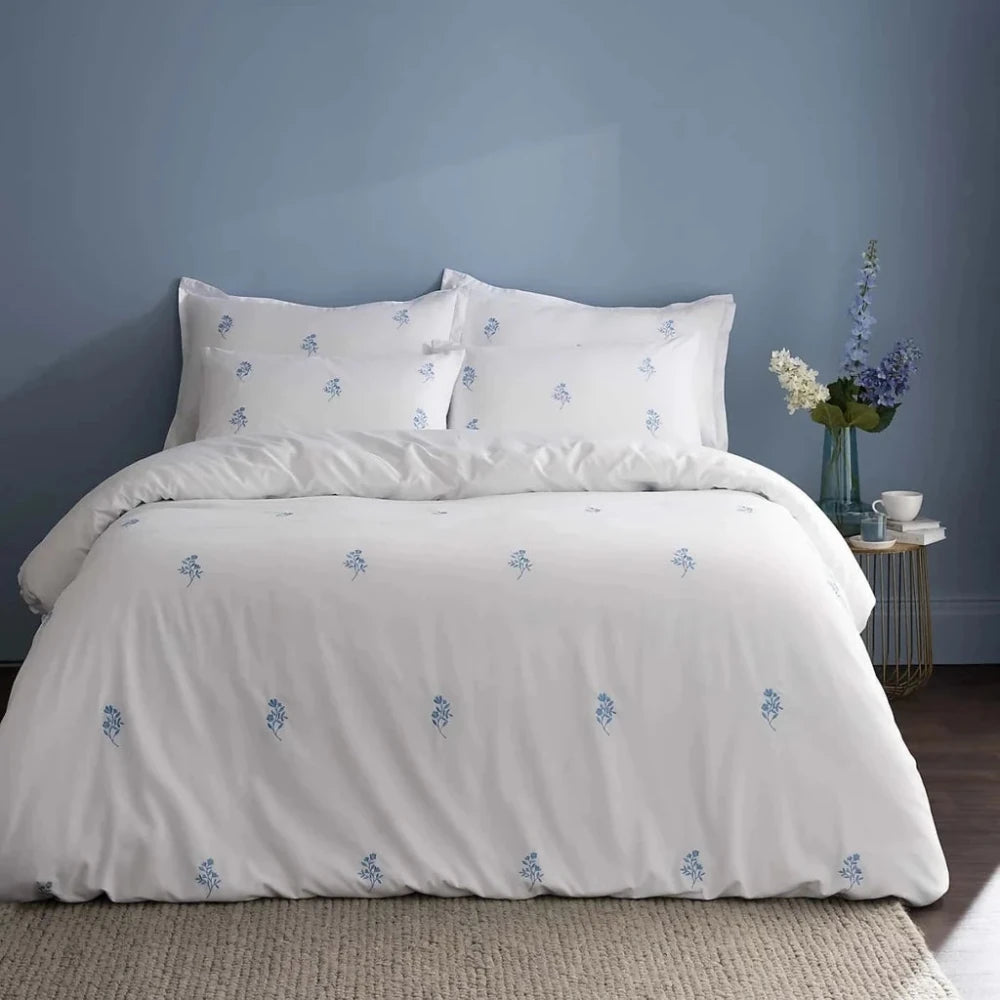 Elegant Blue Floral Embroidered Duvet Set - myhomestore.com.pk