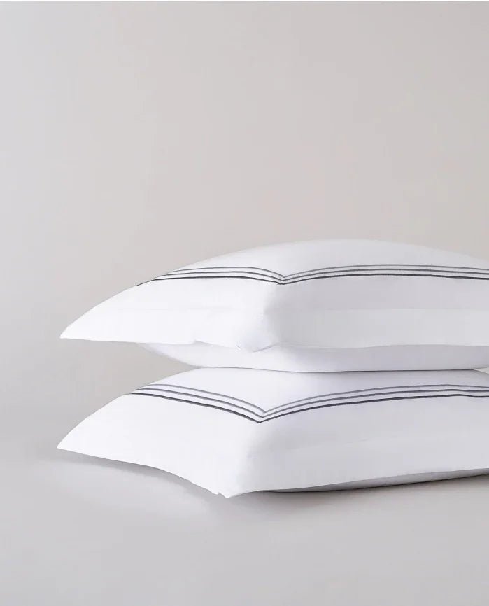 Embroidered Barata Line Cashion Cover - myhomestore.com.pk