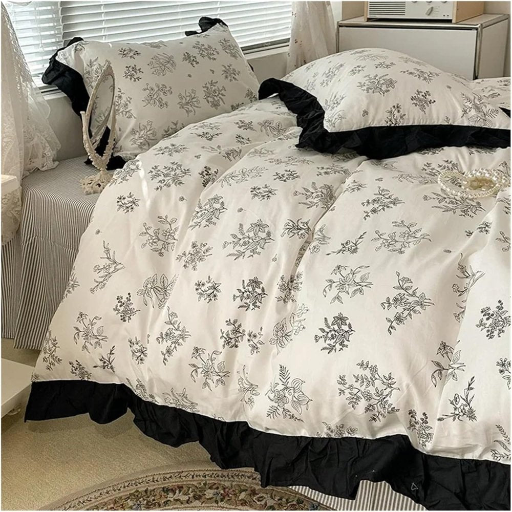 Floral Ruffle Trim Printed Duvet Set - myhomestore.com.pk