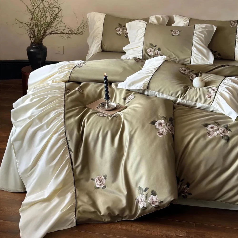 French - style Rose Digital Print Duvet Set - myhomestore.com.pk