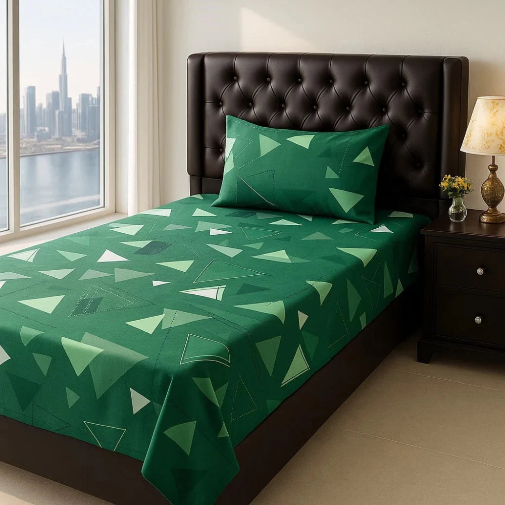 Geometric Triangle Pattern Bed - Sheet - myhomestore.com.pk