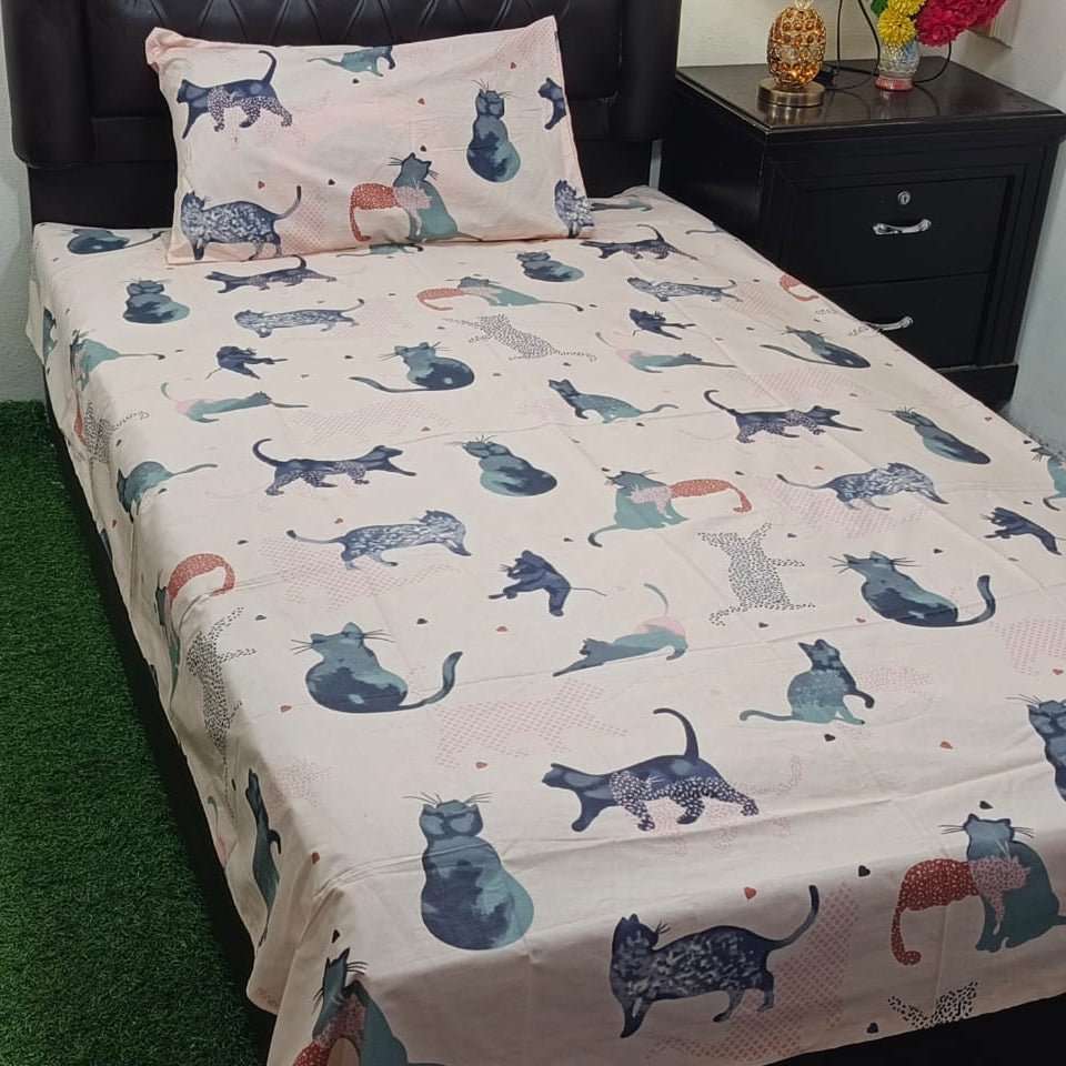 Kids Cartoon Bed - sheet Cat Desgin - myhomestore.com.pk