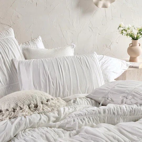 Layla Ruffle Quilt Cover Set - myhomestore.com.pk
