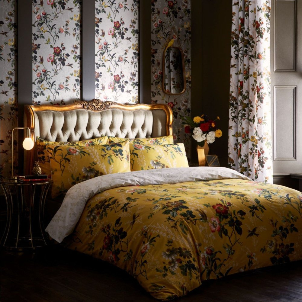 Leighton Ochre Printed Duvet Set - myhomestore.com.pk