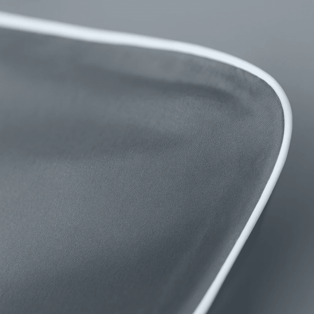 Luxury Duvet Cover Set Piped Edge - myhomestore.com.pk