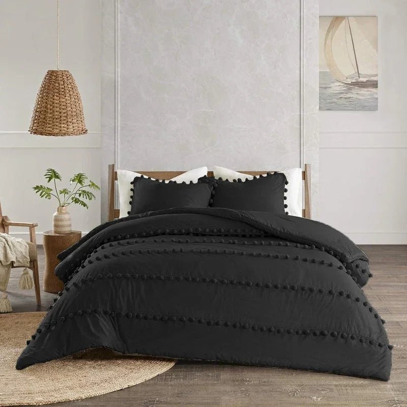 Luxury Duvet Set With Pom Pom Lace - myhomestore.com.pk