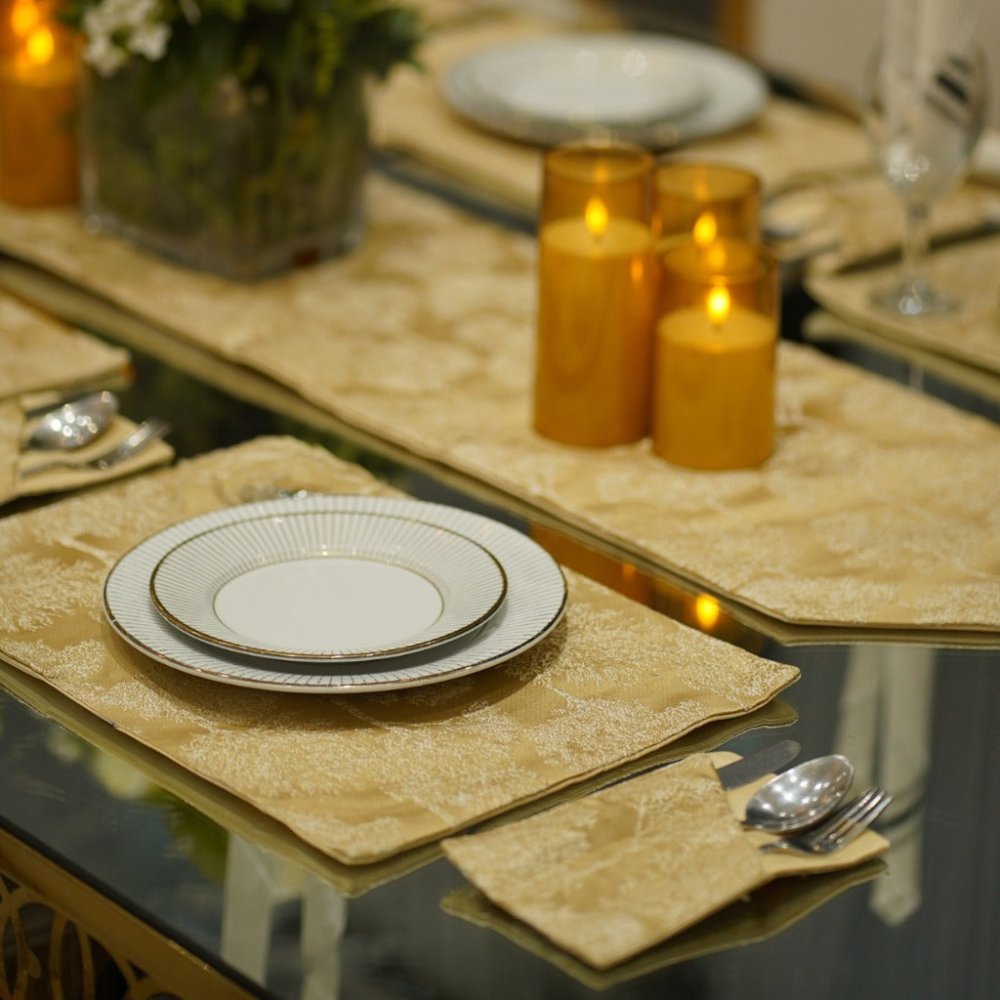Luxury Gold Dining Table Mat Set - myhomestore.com.pk