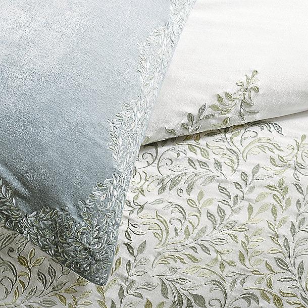 Luxury Green Cotton Satin Embroidery Duvet Set - myhomestore.com.pk