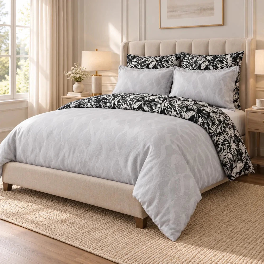 Luxury Light Grey 6-Piece 2-in-1 Duvet Set – Wave Jacquard & Printed Cotton Reverse - myhomestore.com.pk