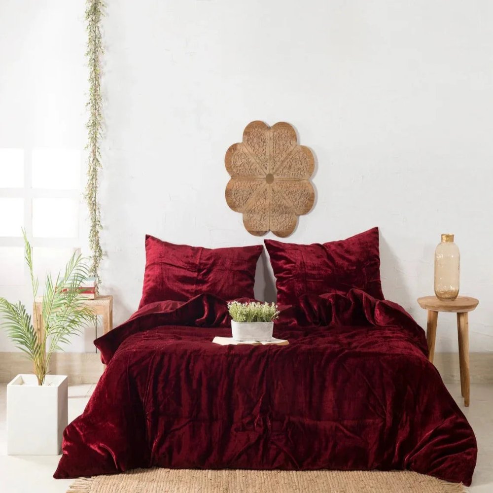 Luxury Velvet Duvet Set (Plain) - myhomestore.com.pk