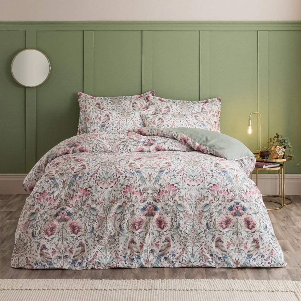 Majestic Bird Velvet Printed Bedsheet | Luxury Bedding - myhomestore.com.pk