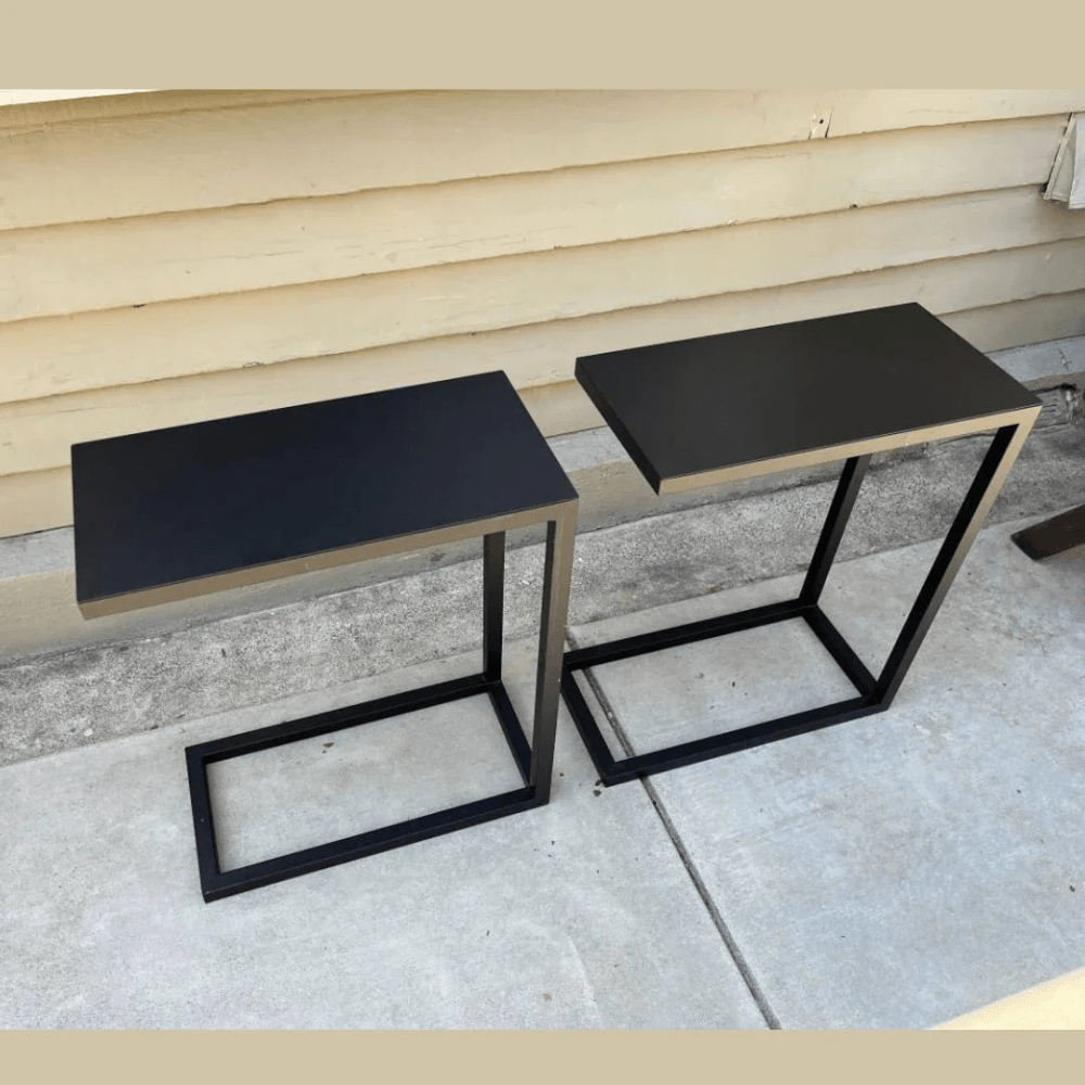Metal C shape Side Table - myhomestore.com.pk