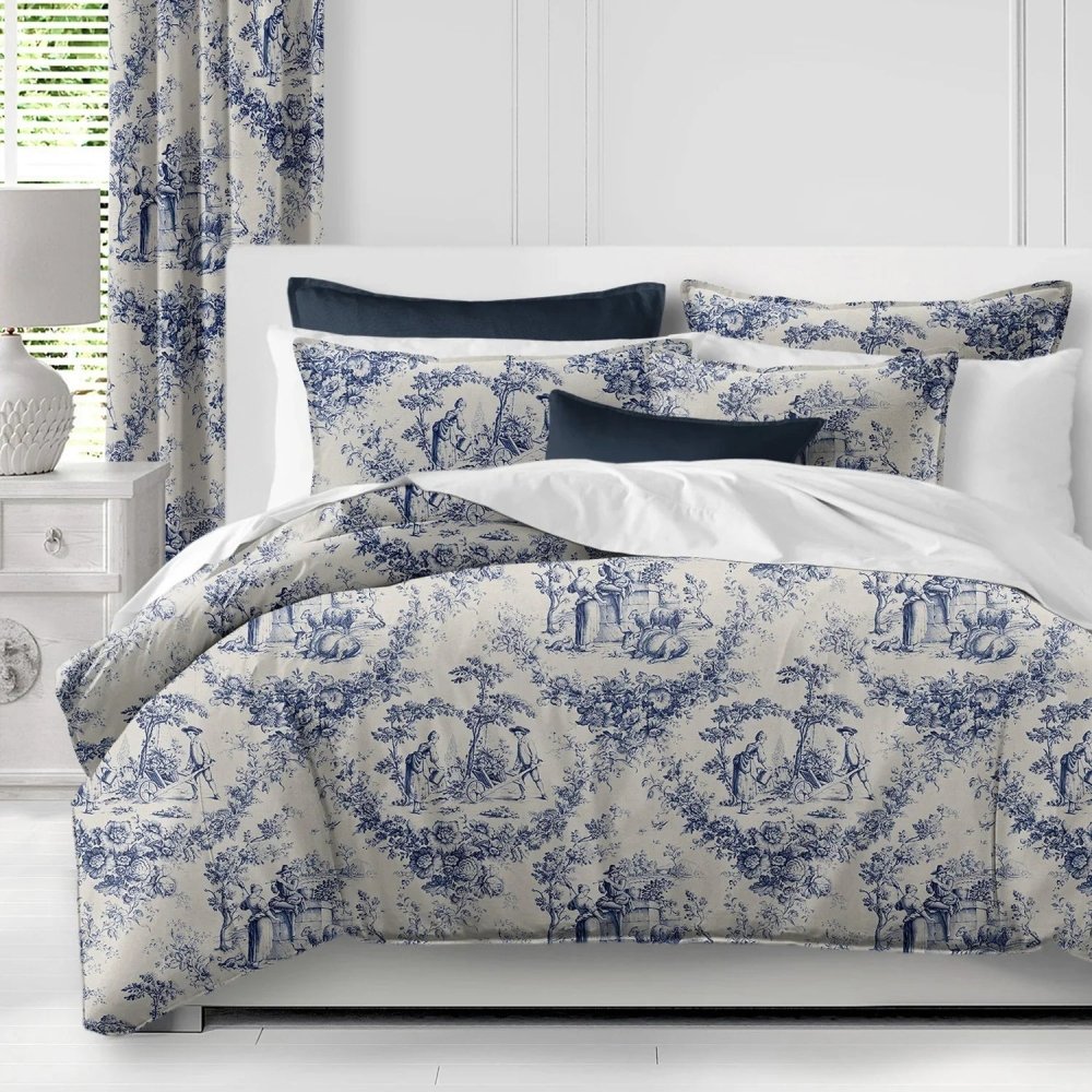 Navy Printed Bedding Duvet Set - myhomestore.com.pk
