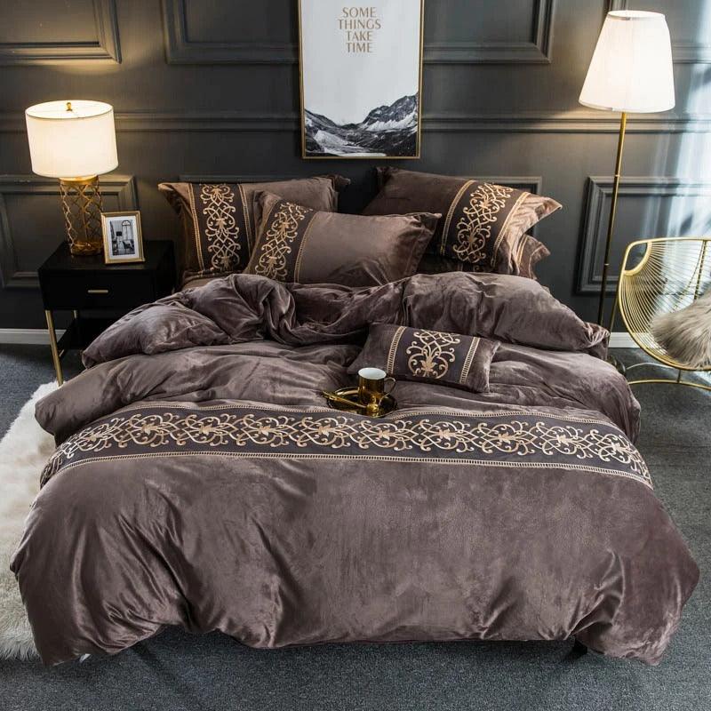 New Luxury Embroidered Velvet Duvet - myhomestore.com.pk