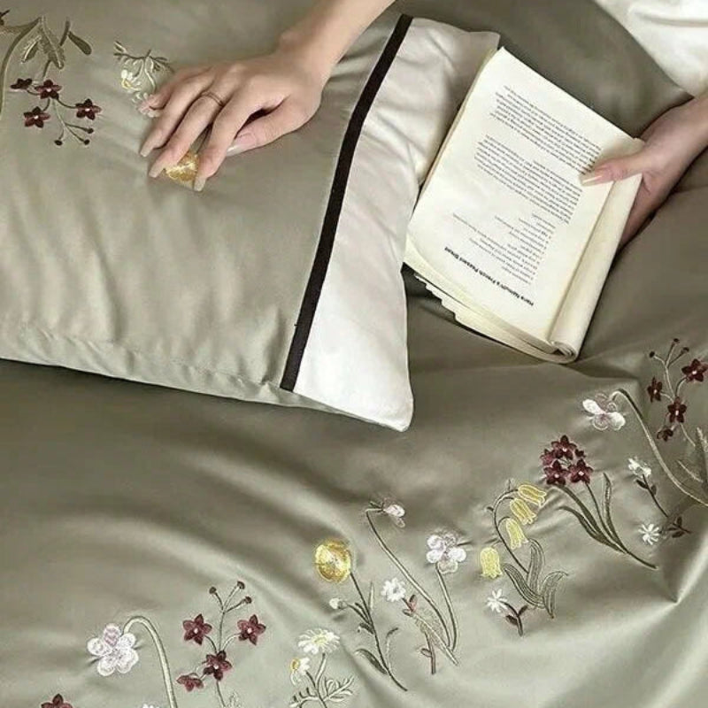 Early Summer Ambiance Embroidery Duvet Set – Soft Duvet Cover