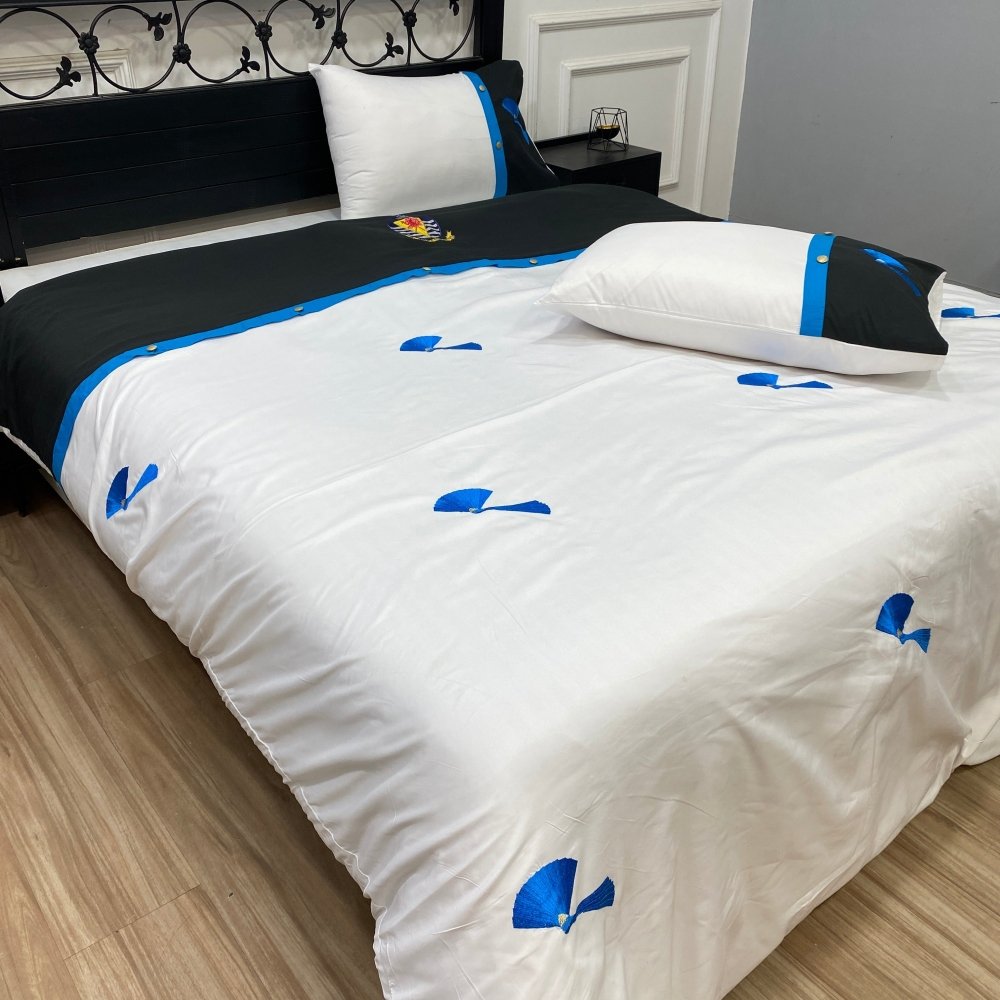 Personalized Aitchison Heritage Duvet Set (BETA) - myhomestore.com.pk