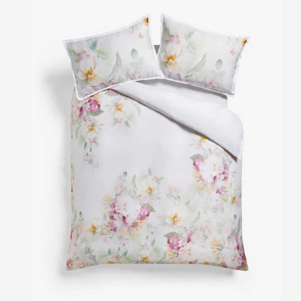 Petal Dreams Luxury Printed Duvet Set – Elegant Luxury Bedding Collection - myhomestore.com.pk