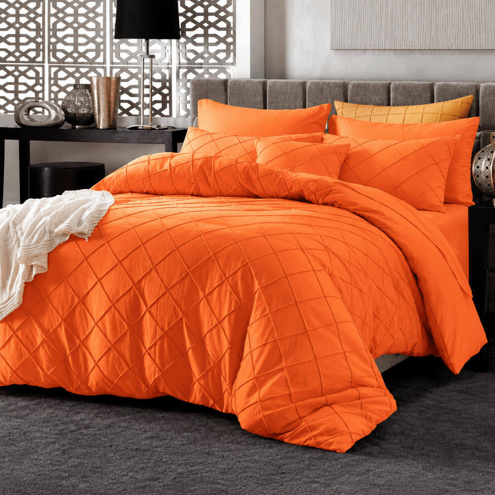 Pinch Pleat Duvet Set - myhomestore.com.pk