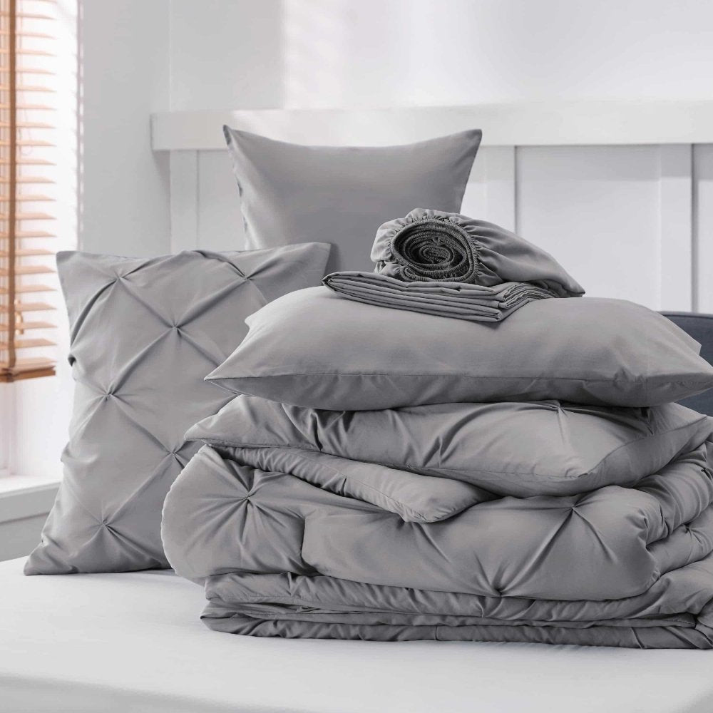 Pintuck Duvet Set - myhomestore.com.pk