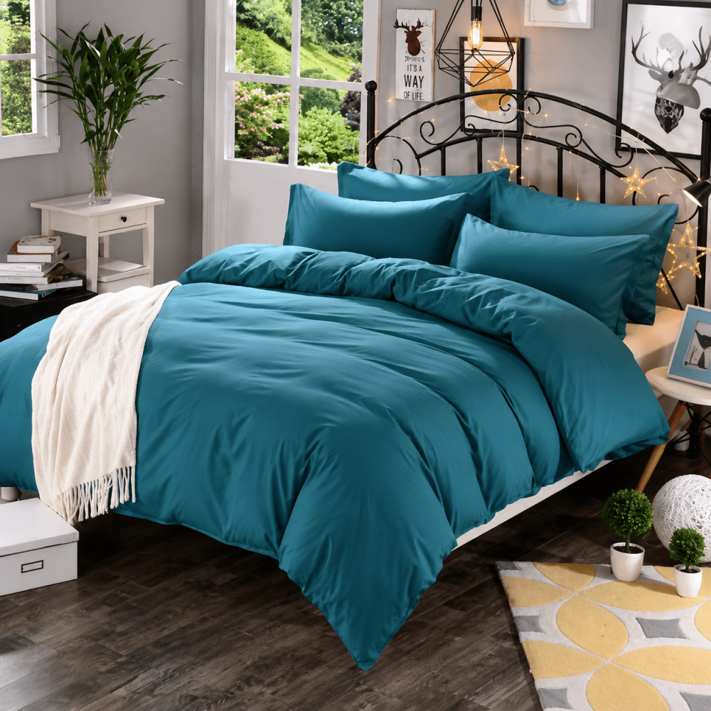 Plain Dyed Duvet - myhomestore.com.pk