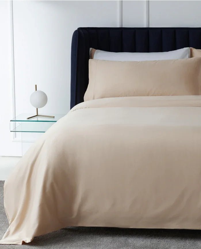 Plain Dyed Duvet Set - myhomestore.com.pk