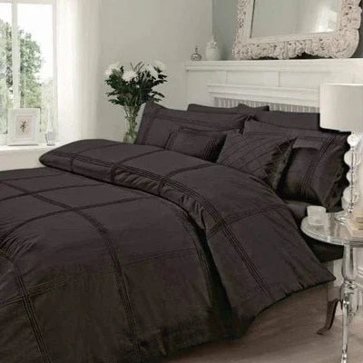 Duvet Set With Pleat
