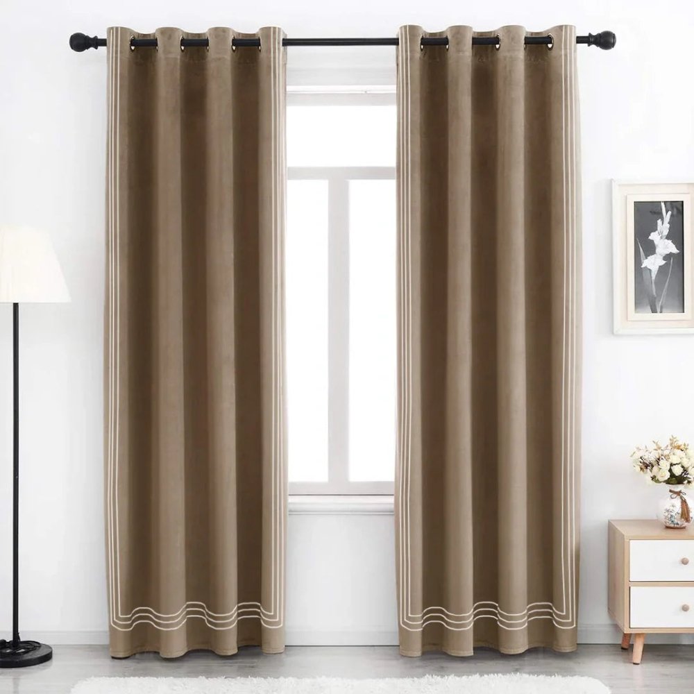 Premium Velvet Curtain With Baratta Embroidery - myhomestore.com.pk