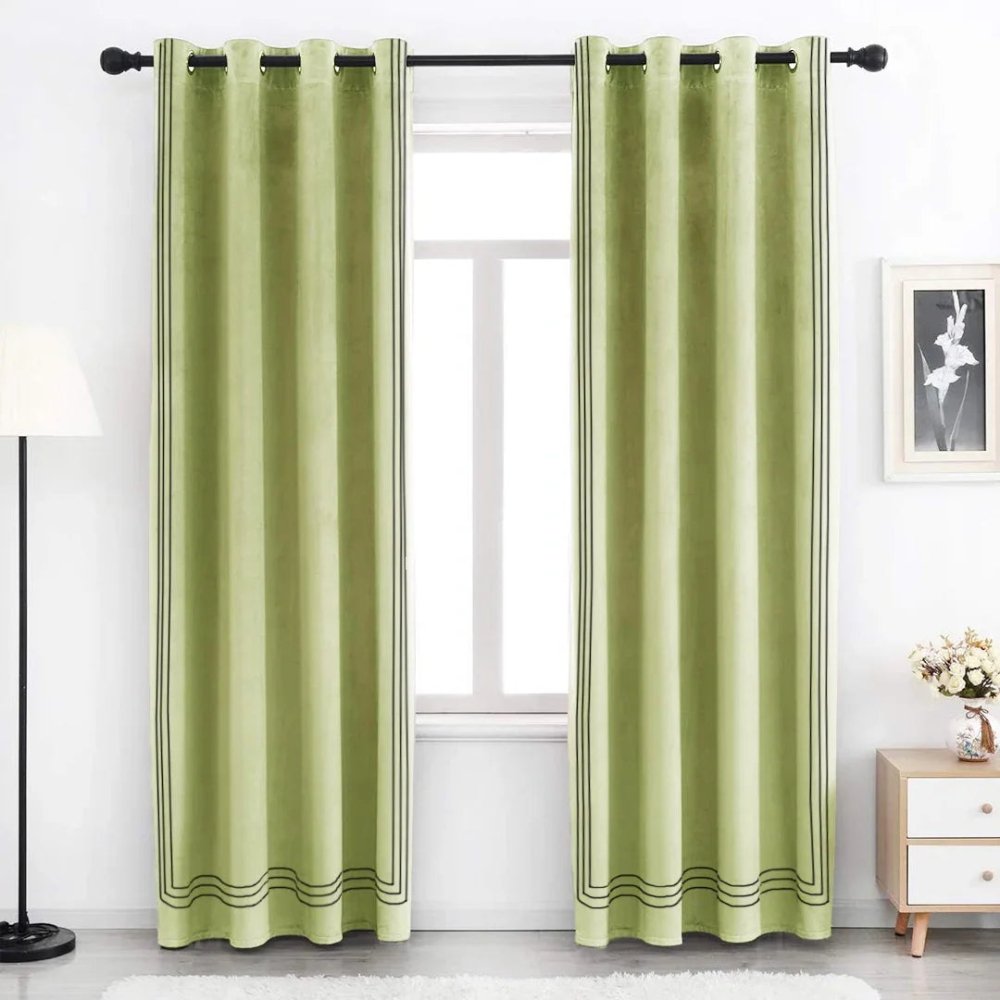 Premium Velvet Curtain With Baratta Embroidery - myhomestore.com.pk