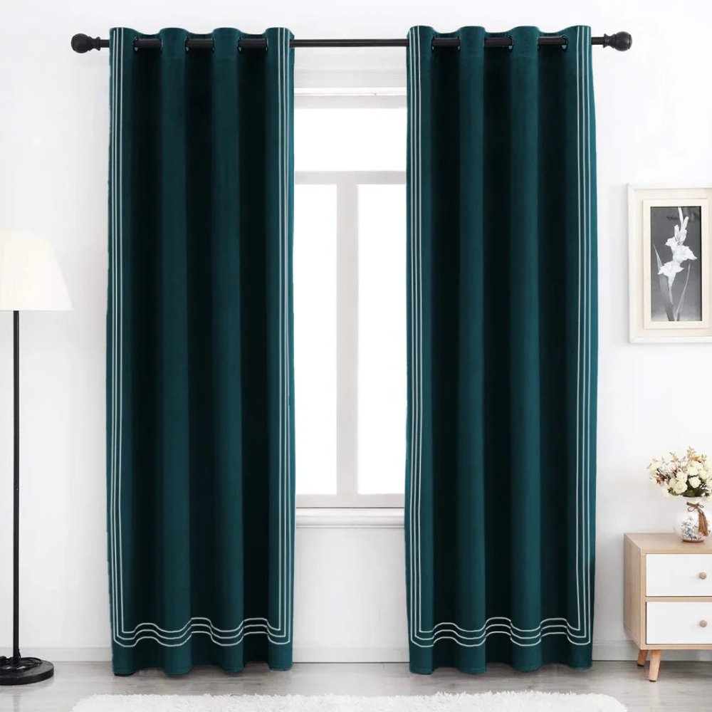 Premium Velvet Curtain With Baratta Embroidery - myhomestore.com.pk