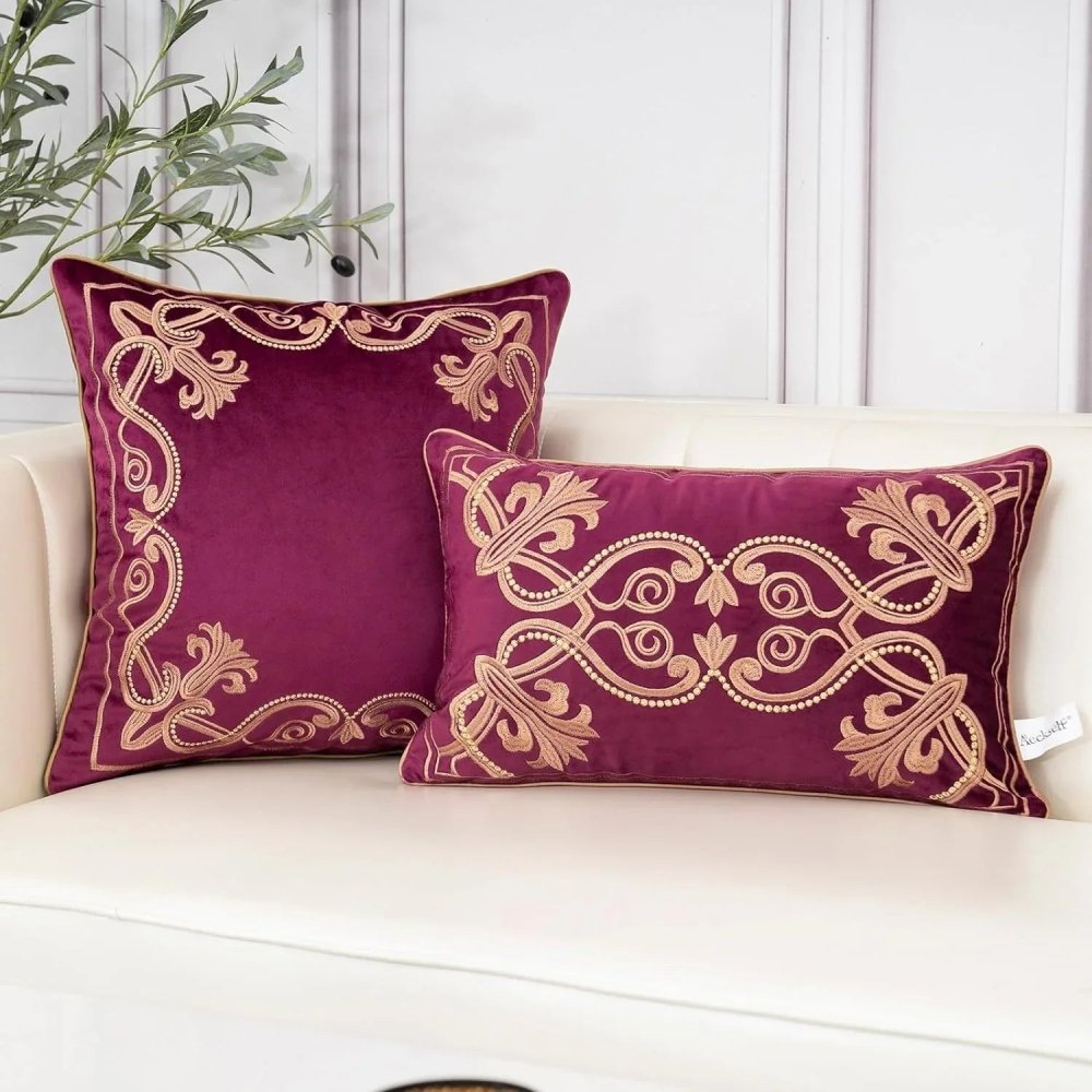 Royal Crest Embroidered Cushion Cover Style 3 - myhomestore.com.pk