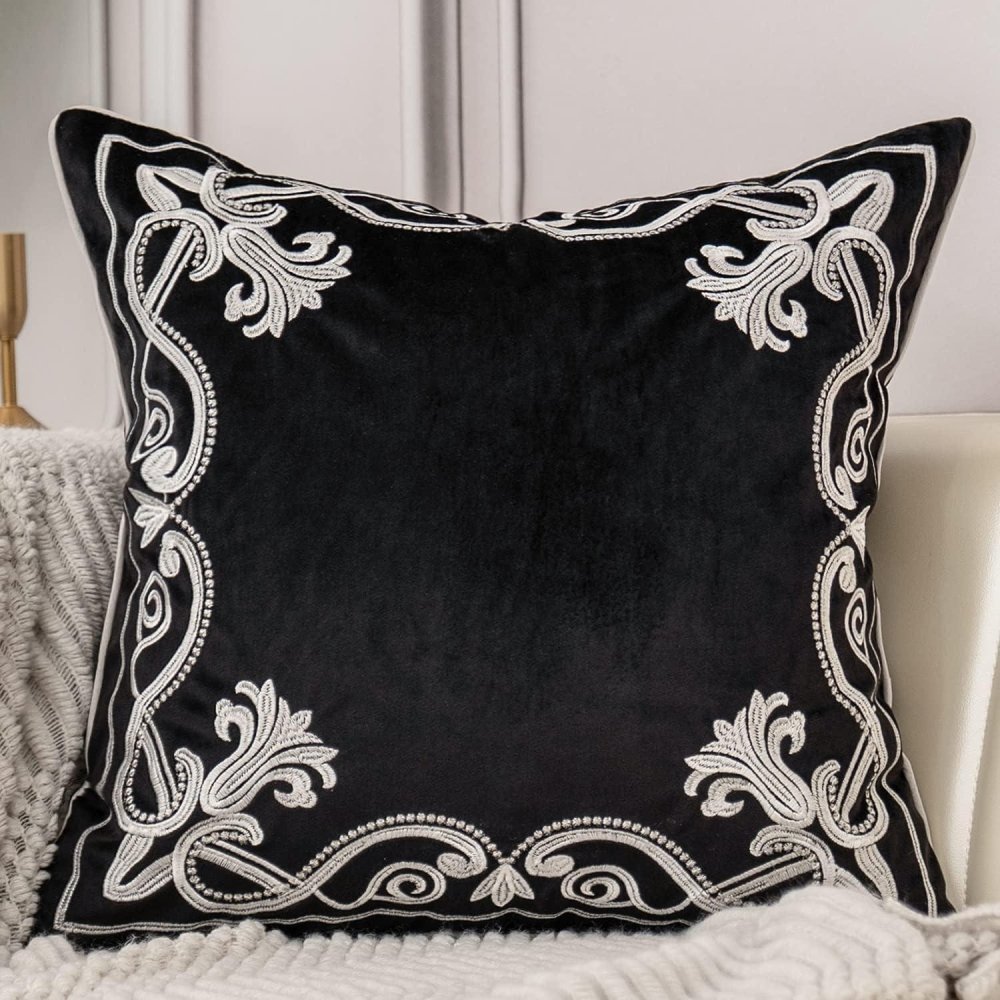 Royal Crest Embroidered Cushion Cover Style 3 - myhomestore.com.pk