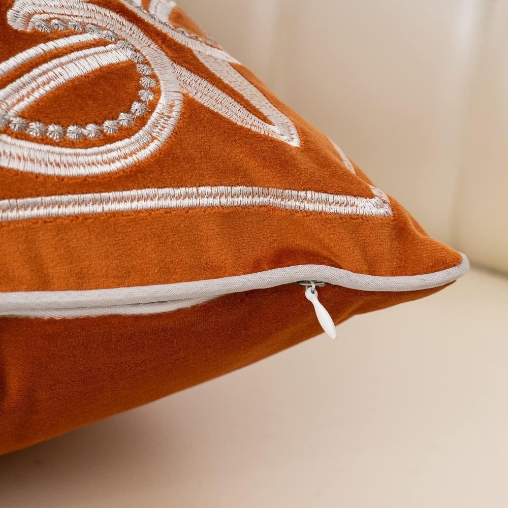 Royal Crest Embroidered Cushion Cover Style 3 - myhomestore.com.pk