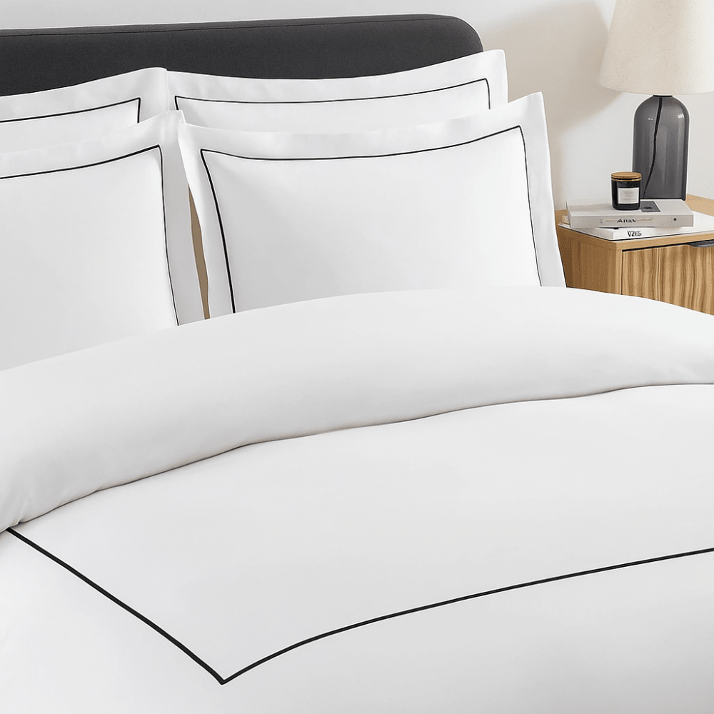 Single Line Embroidered Baratta Stitch Duvet Set - myhomestore.com.pk