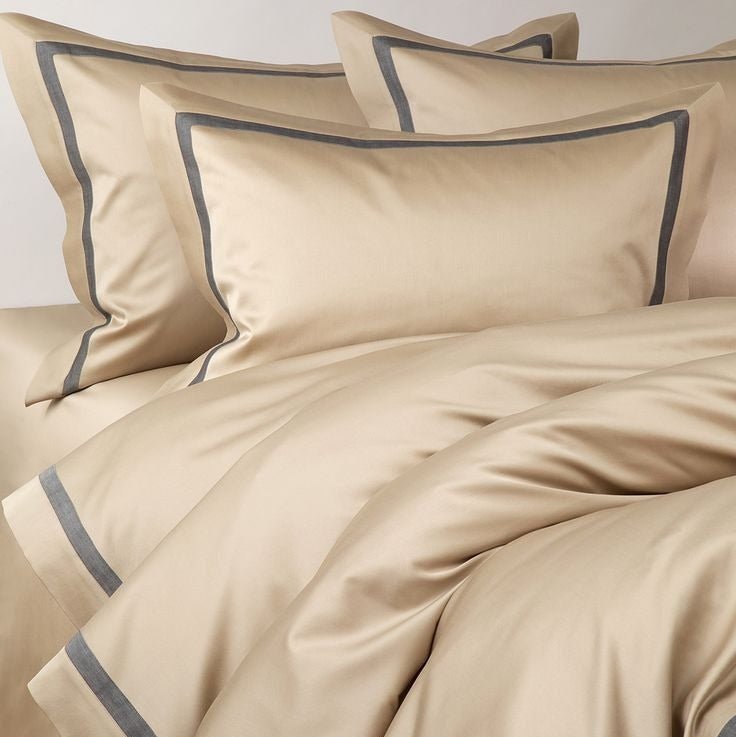 Timeless Two Tone Duvet Set - myhomestore.com.pk