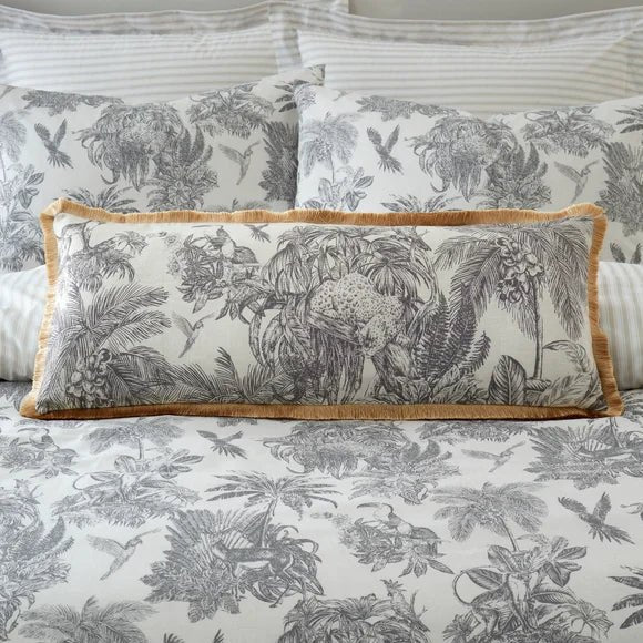 Tropical Botanical Printed Duvet Set – Elegant Black & White Floral Duvet Cover - myhomestore.com.pk