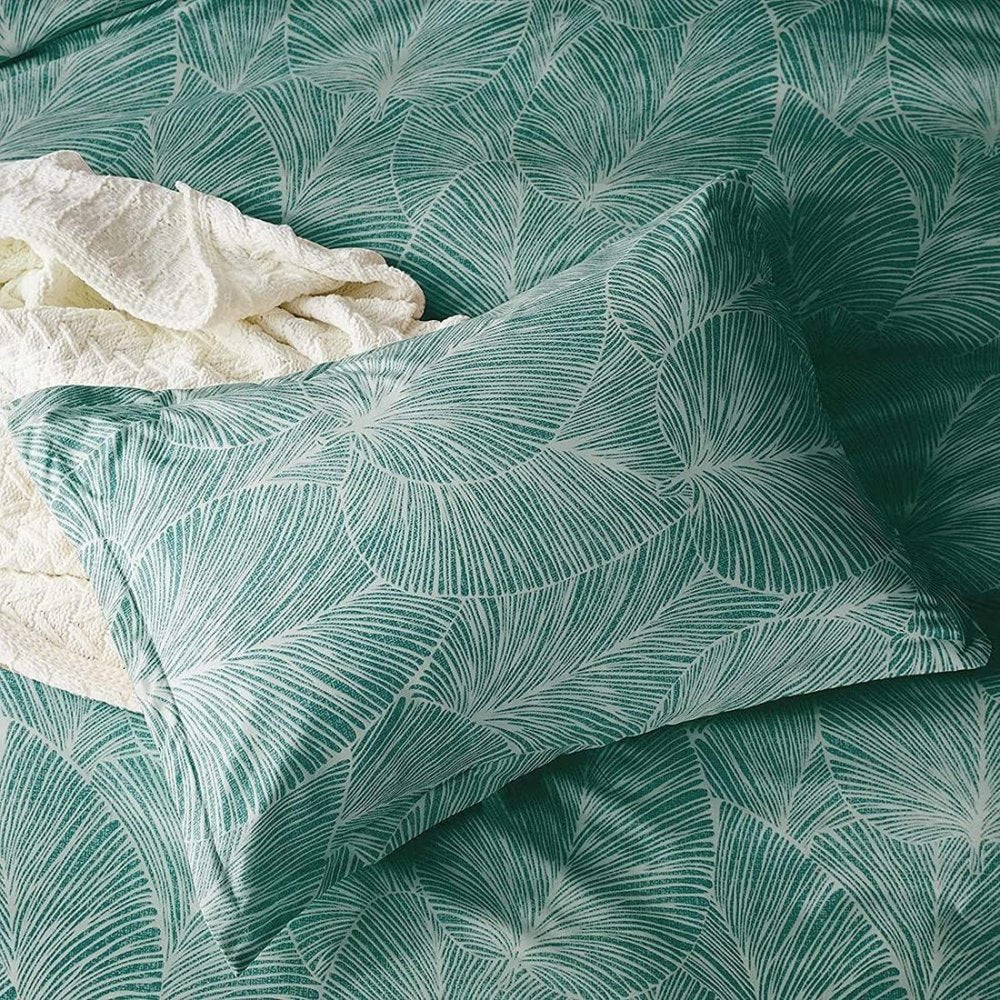Tropical Leaves Printed Bedding Duvet Set - Artistic & Elegant - myhomestore.com.pk