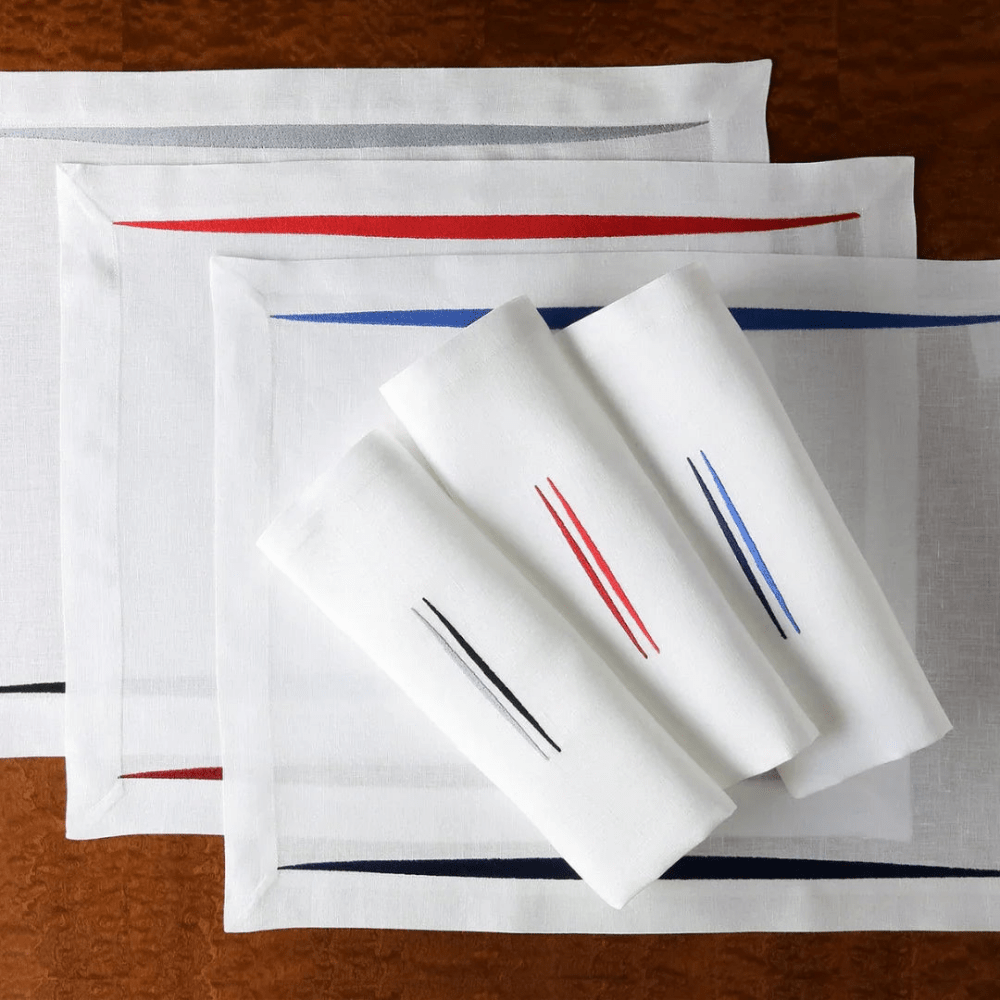 Two Line Embroidered Table Mats - myhomestore.com.pk