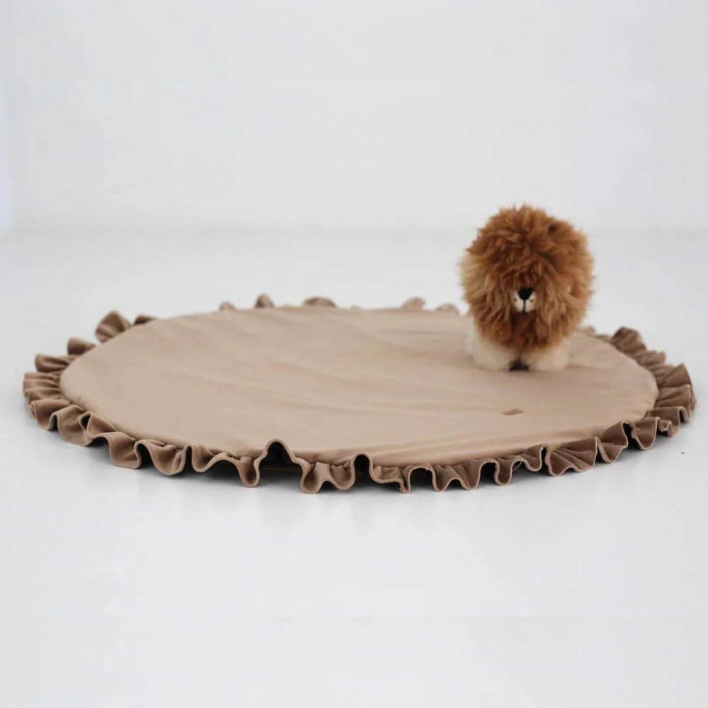 Velvet Baby Rug with Frill - myhomestore.com.pk