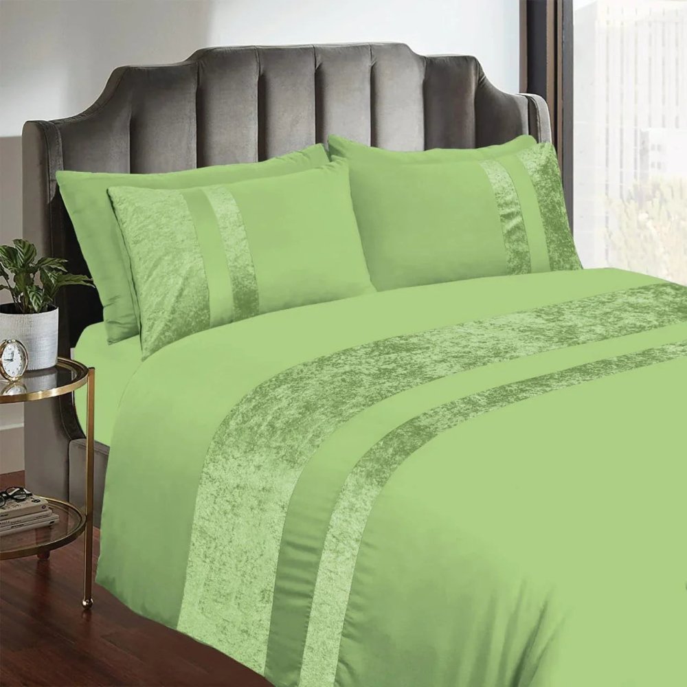 Velvet Stripe Duvet Set - myhomestore.com.pk
