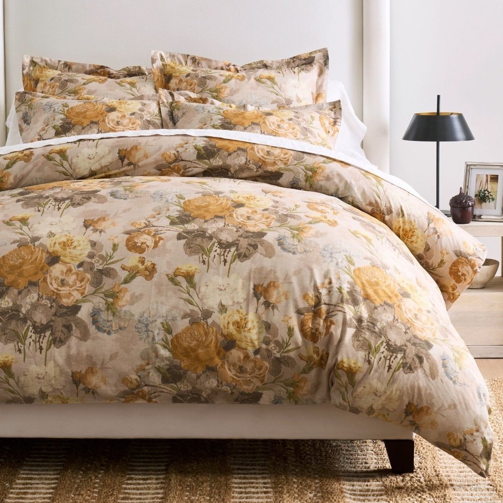 Vivienne Printing Style Printed Duvet Set - myhomestore.com.pk