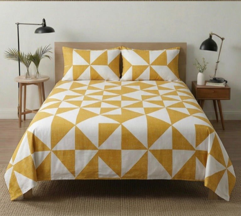 Yellow Geometric Print Bedsheet – King Size - myhomestore.com.pk