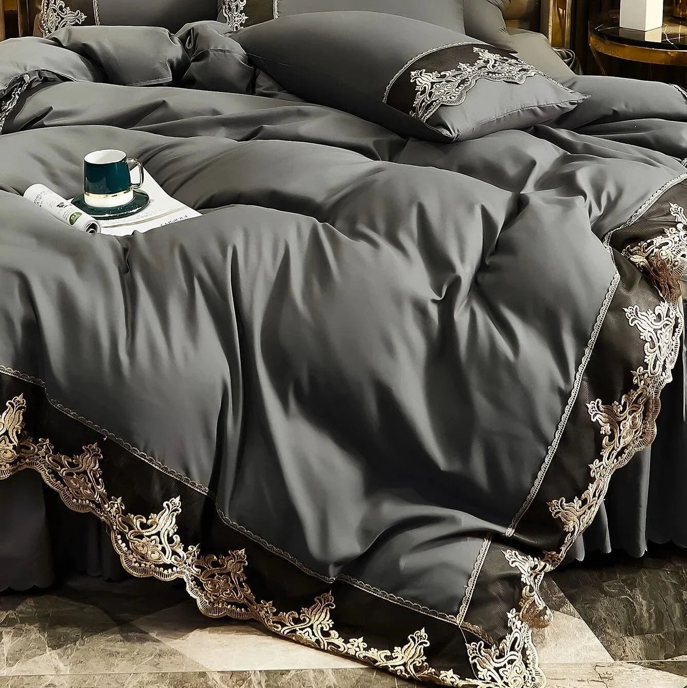 Luxury Duvet Set With Vintage Lace - myhomestore.com.pk