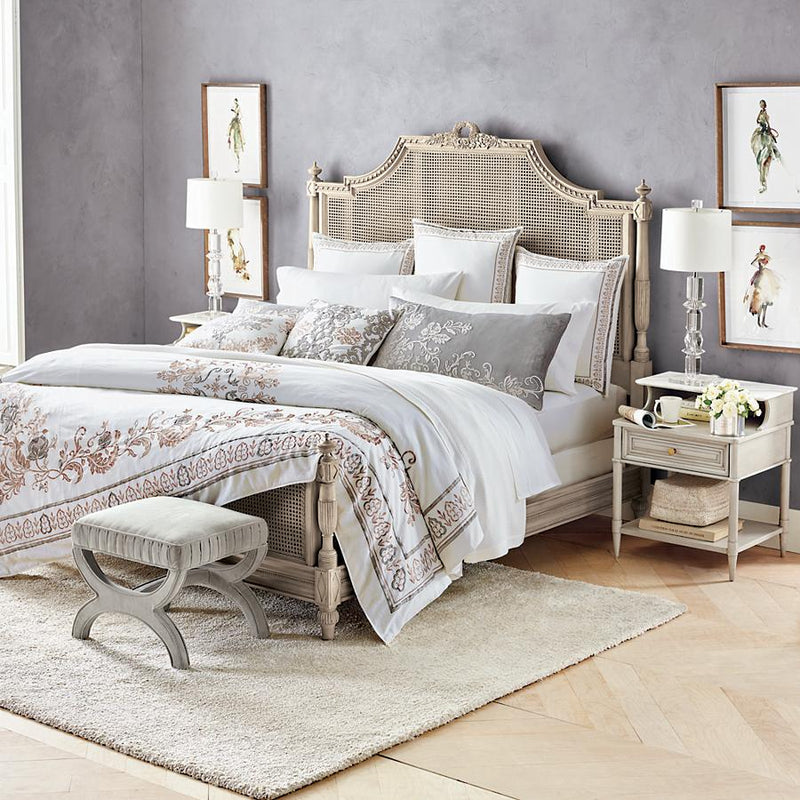 New Luxury Embroidery Duvet Set in Blush Gray