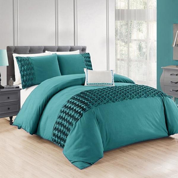 Twisted Pleated Duvet Set - myhomestore.com.pk